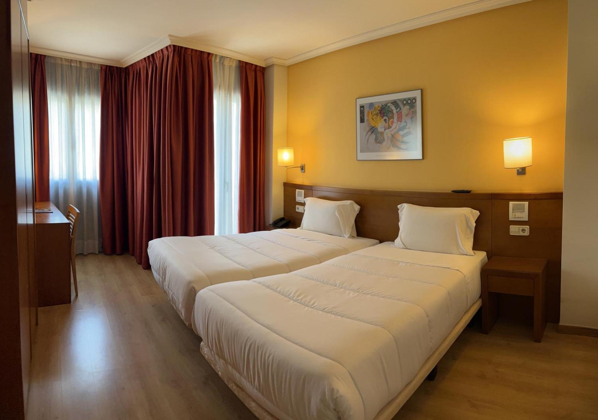 U Hotel Ogalia Vigo Exterior foto