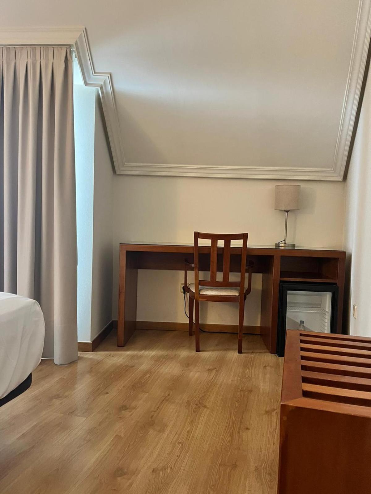 U Hotel Ogalia Vigo Exterior foto
