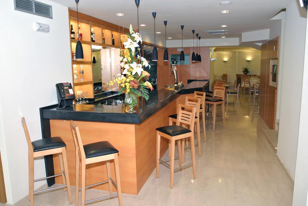 U Hotel Ogalia Vigo Exterior foto